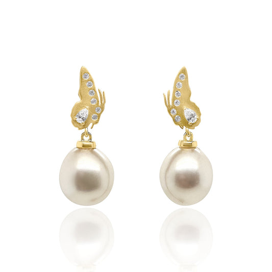 Stacey Pearl Drop Earrings